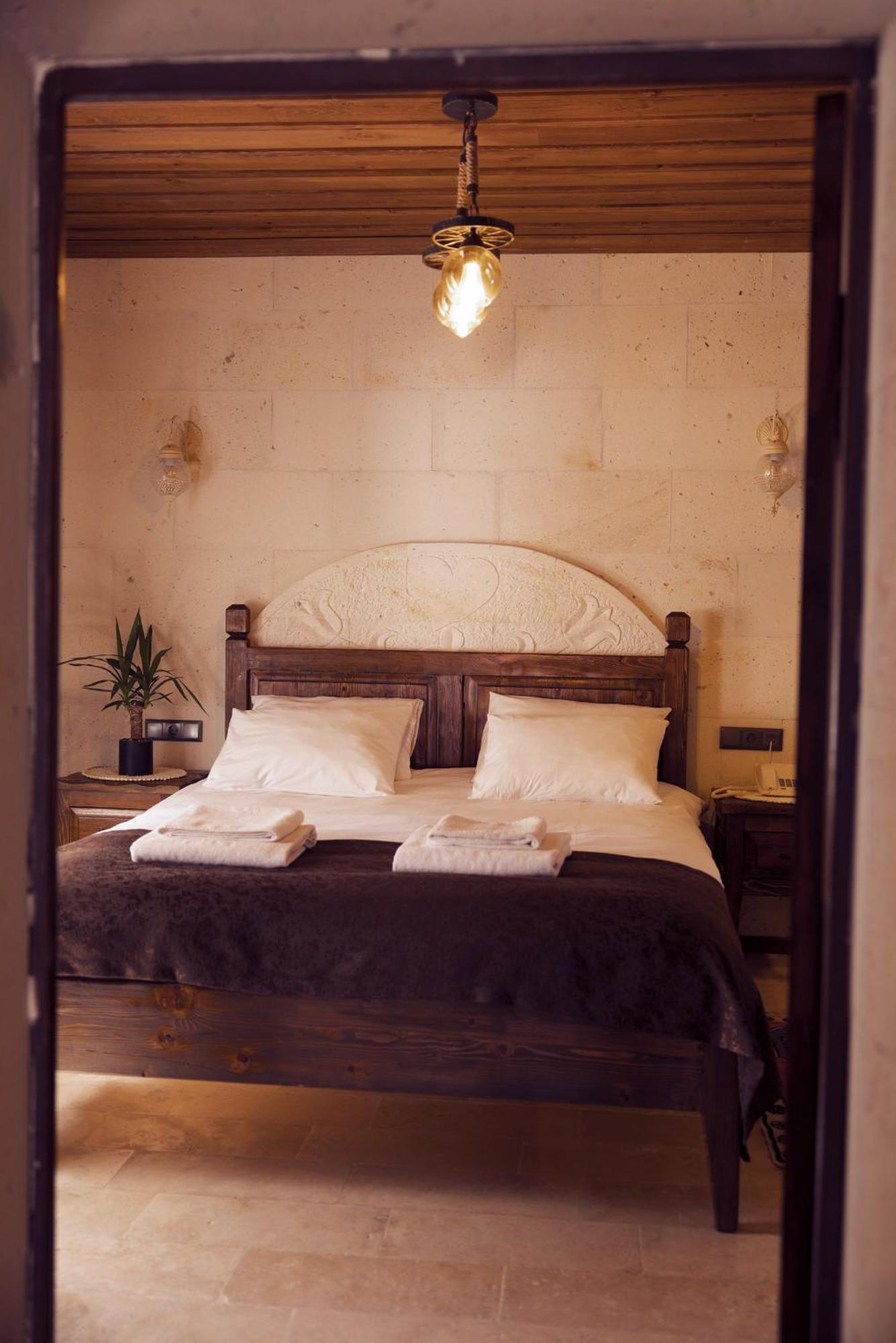 Goereme Stone Age Apartment ภายนอก รูปภาพ