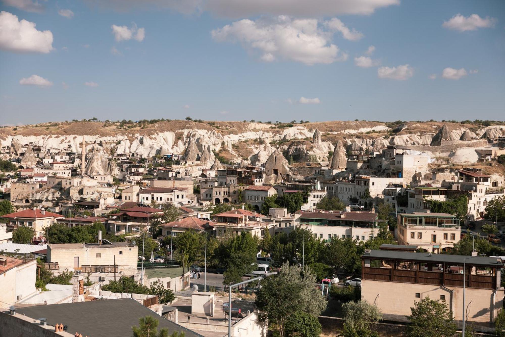 Goereme Stone Age Apartment ภายนอก รูปภาพ