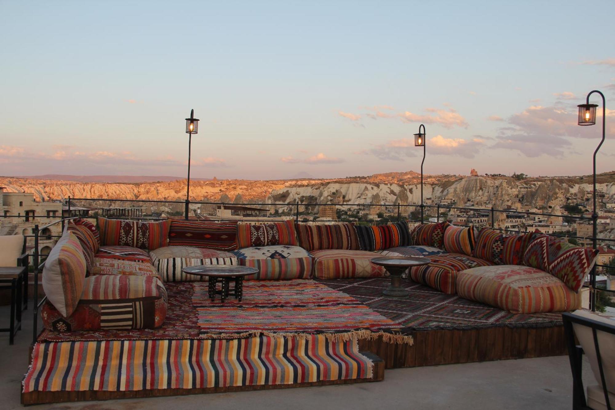 Goereme Stone Age Apartment ภายนอก รูปภาพ