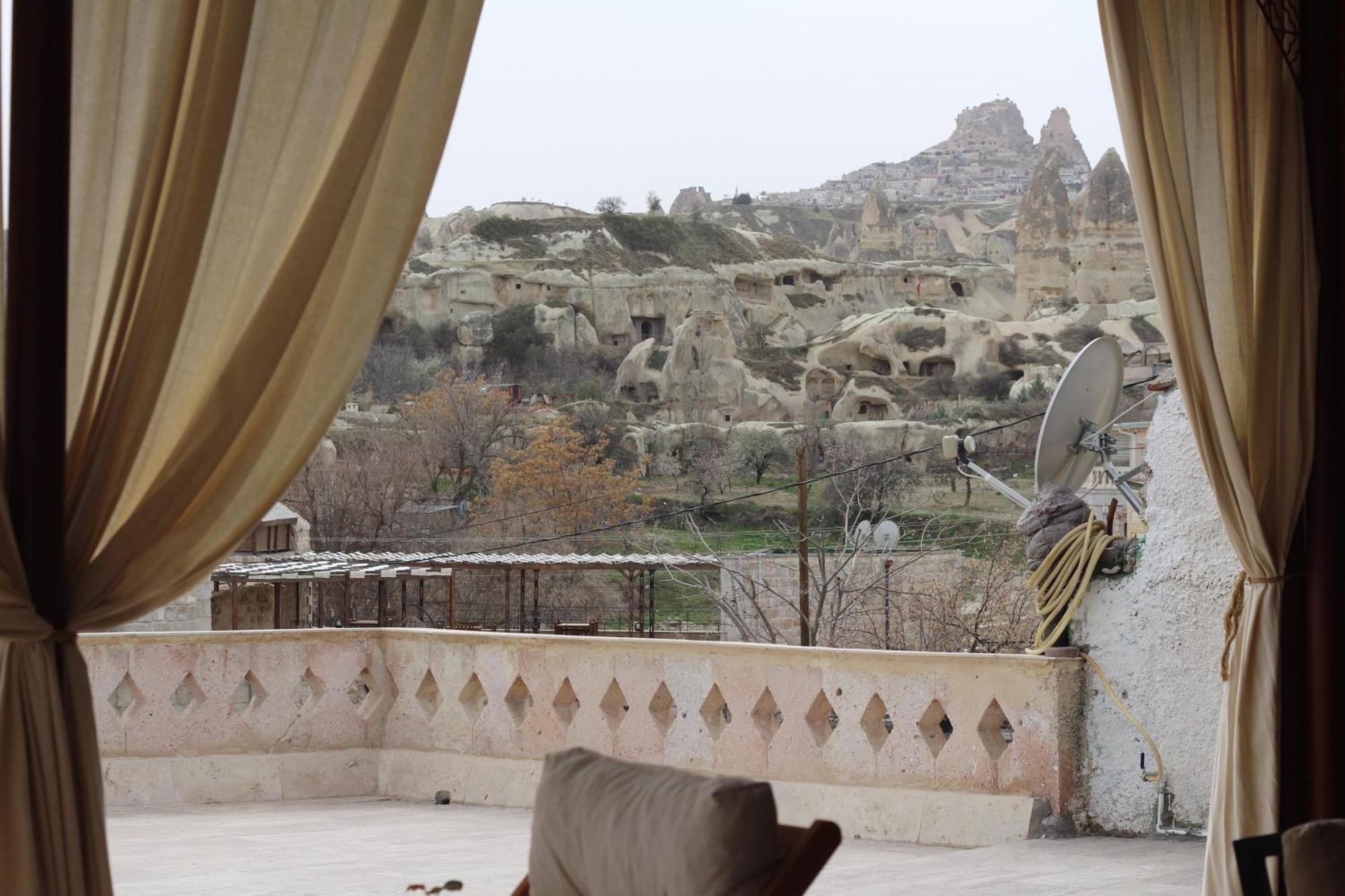 Goereme Stone Age Apartment ภายนอก รูปภาพ